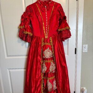 Woman's Renaissance Costume